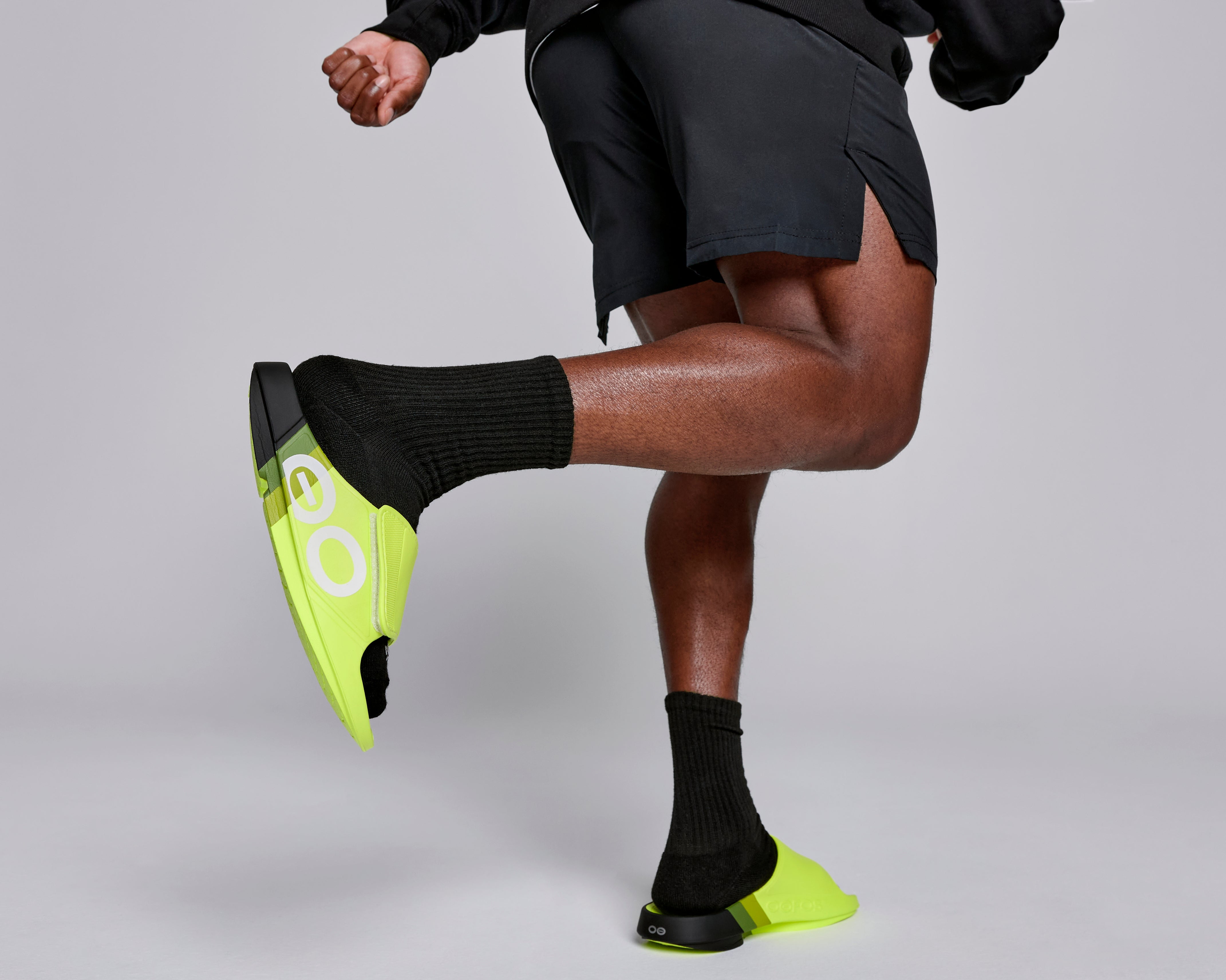 OOFOS Men's Recovery Footwear – oofos.international