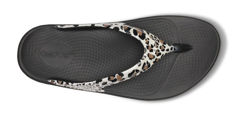 OOFOS Women's OOlala Limited Recovery Sandals, Leopard – oofos