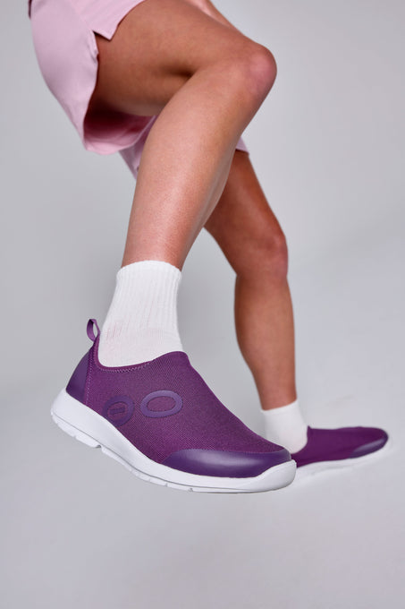 OOFOS Women's OOmg Sport Recovery Shoe - Amethyst – oofos