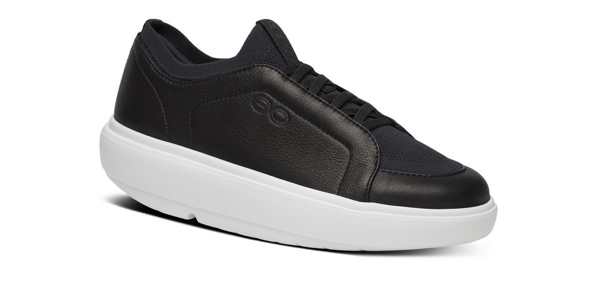 Women's OOmg+ Club - White Black
