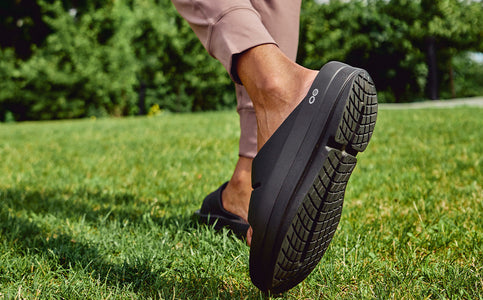 Women's OOmega OOahh Slide Sandal - Black