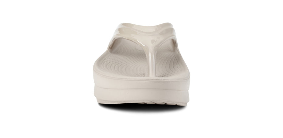 OOFOS Women's OOmega Recovery Sandal - Nomad – oofos.international