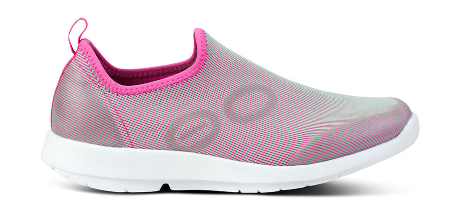 OOFOS Women's OOmg Sport Recovery Shoe - White Fuchsia – oofos