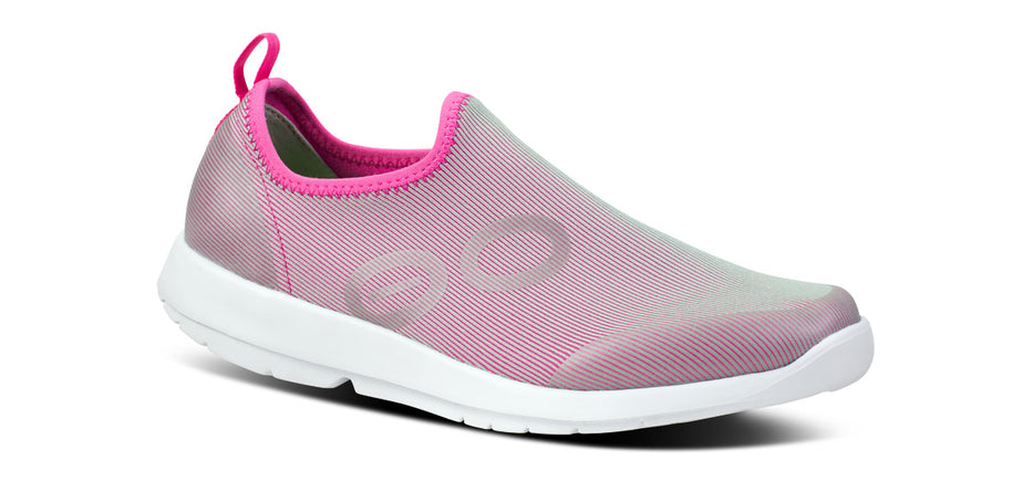 OOFOS Women's OOmg Sport Recovery Shoe - White Fuchsia – oofos