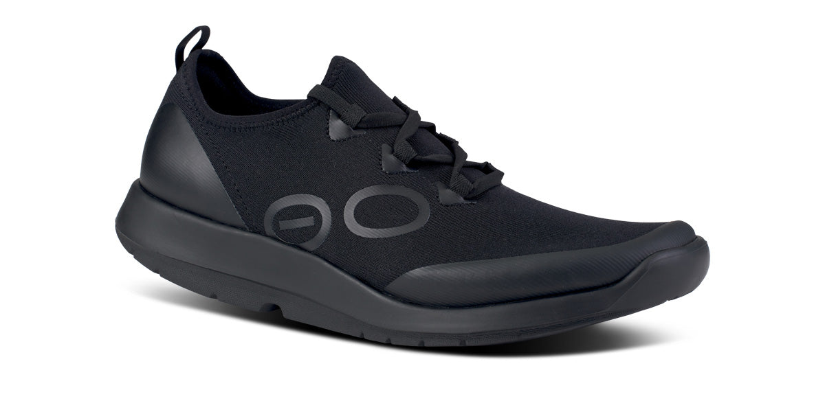 OOFOS Men's OOmg Sport Lace Recovery Shoe Black oofos.international