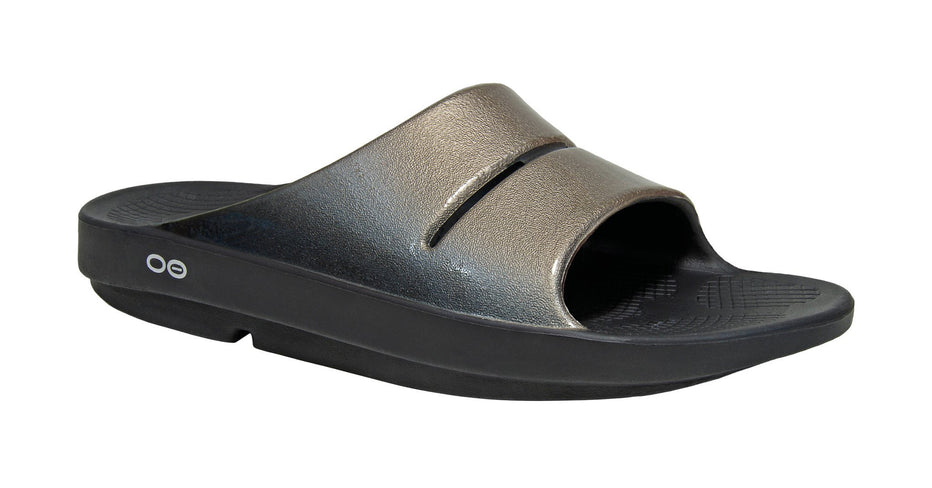 OOFOS Women's OOahh Luxe Recovery Slide Sandal - Latte – oofos